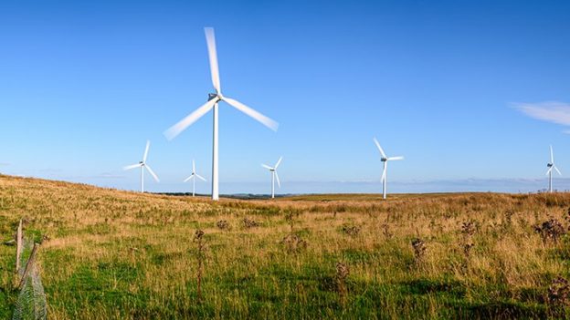 Lack of political support for onshore wind could add £125 to household energy bills