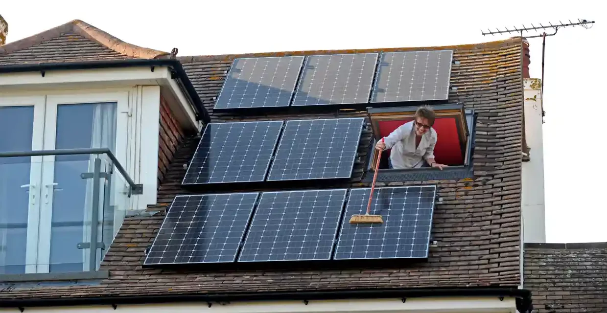 Green upgrades could cut UK energy bills by £1,800 a year, finds study