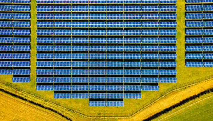 Solar power shines in heatwave