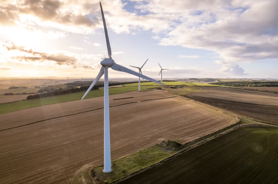Rishi Sunak U-turns on Truss’s onshore wind planning reforms