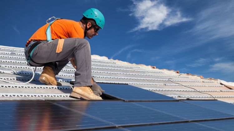 East Renfrewshire sees highest rise in renewable energy installations in the UK
