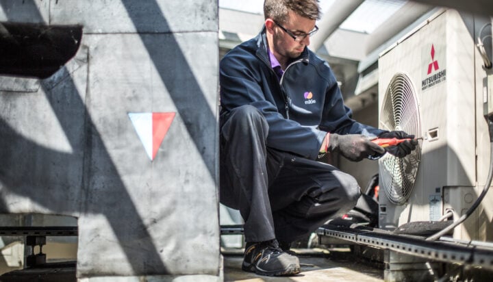 Heat pump to slash Lloyds Banking Group’s carbon emissions